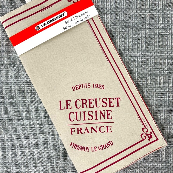 Le Creuset Placemats Set of 2 - Red - Picture 1 of 3
